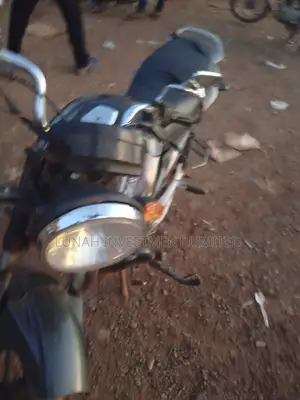 Bajaj Discover 125 2021 Blue