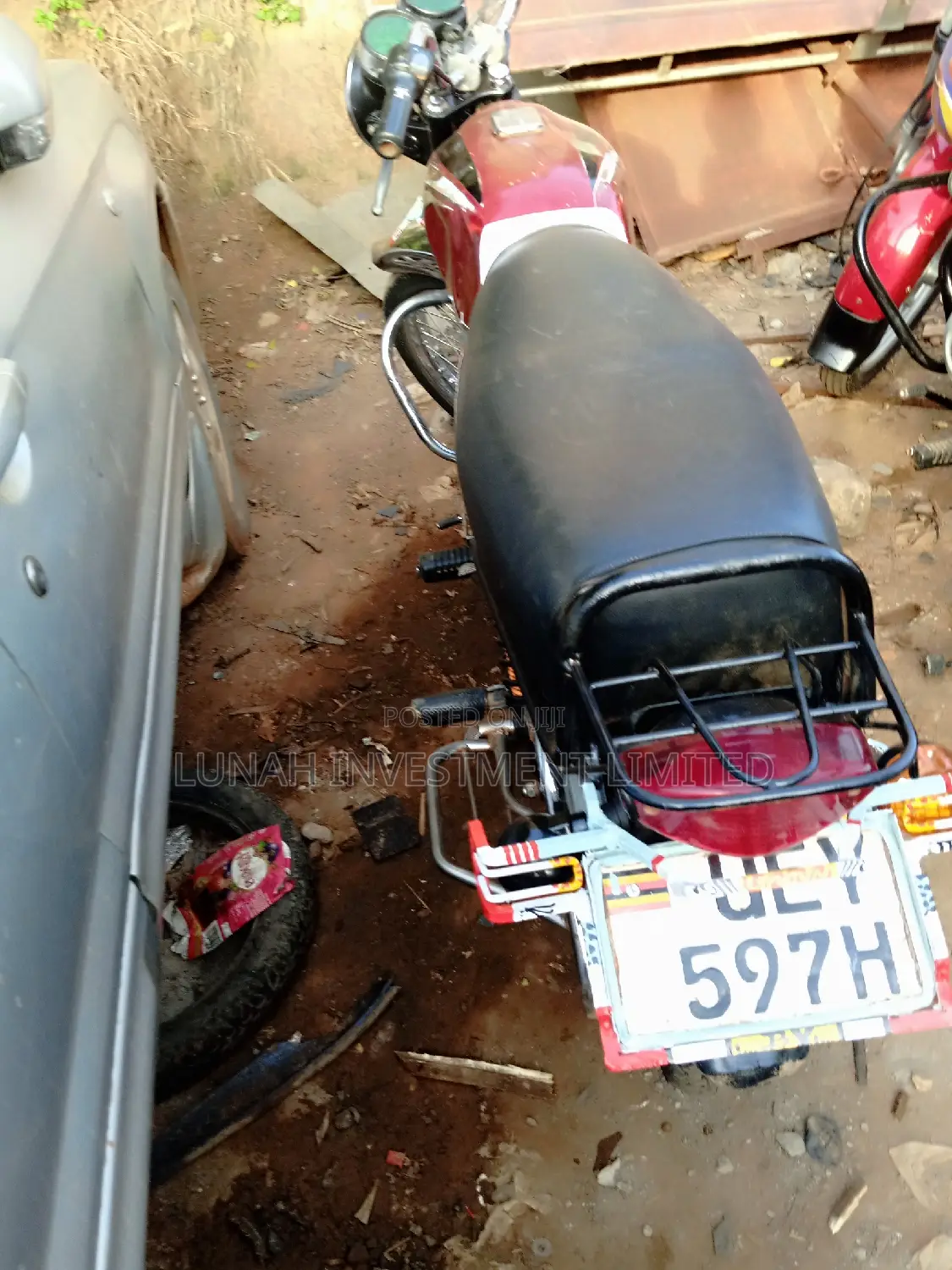 Bajaj Boxer 100 2023 Red