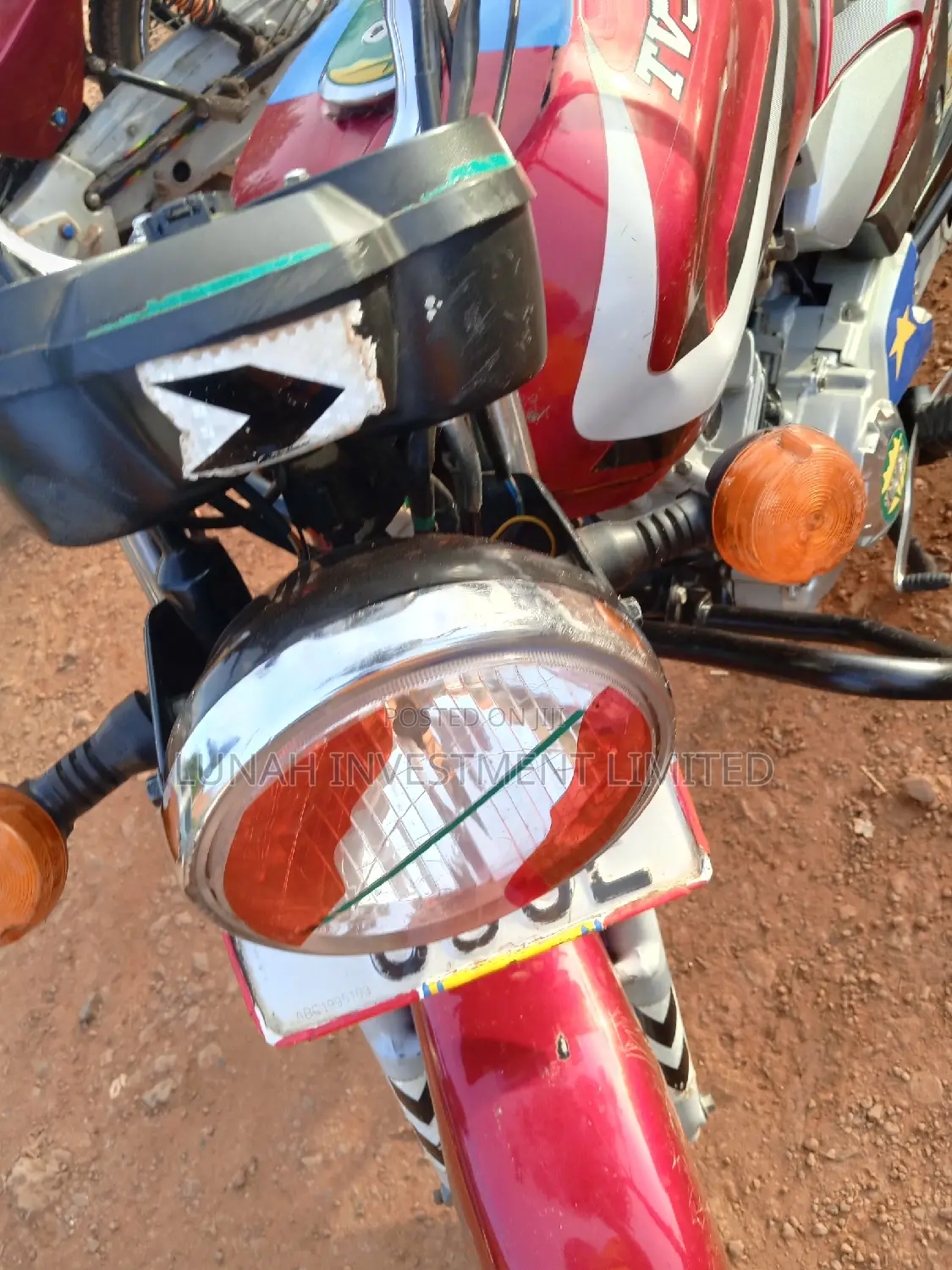 Hunter Cafe Racer 350cc 2023 Red
