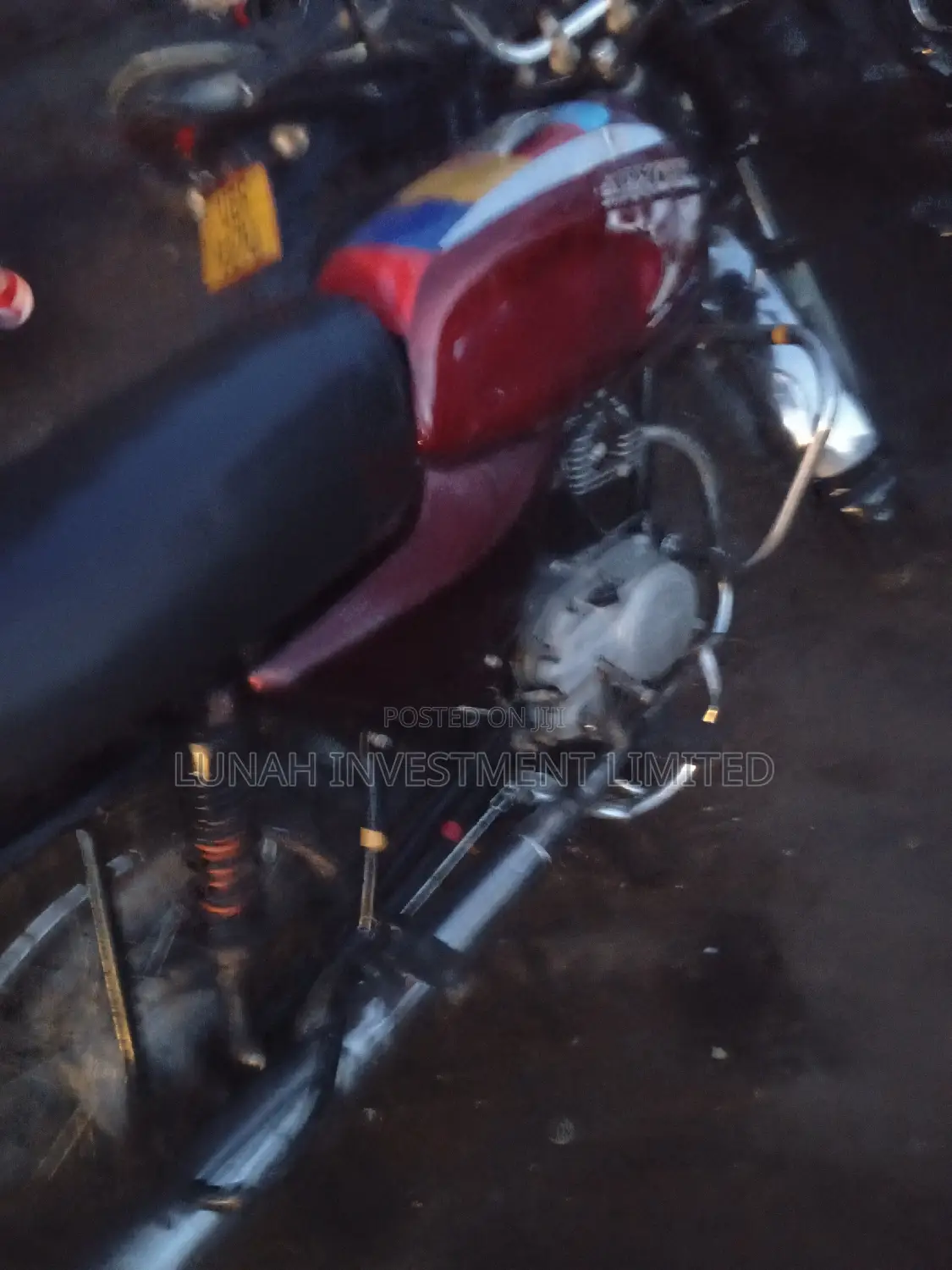 Bajaj Boxer 2021 Red