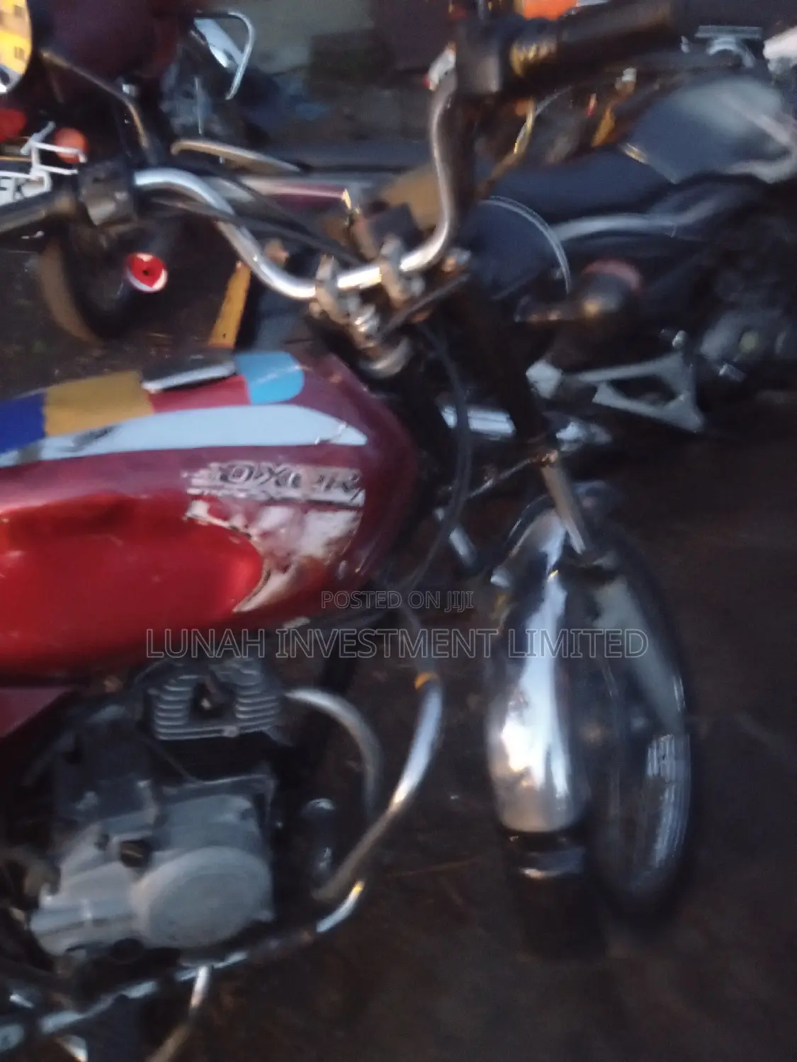 Bajaj Boxer 2021 Red