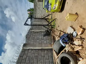 Razor Wire Fencing Installation/ Razor Wire Fencing