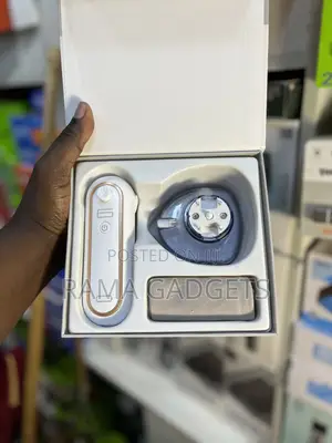 Portable Mini Iron / Suitable for Dry and Wet Ironing /