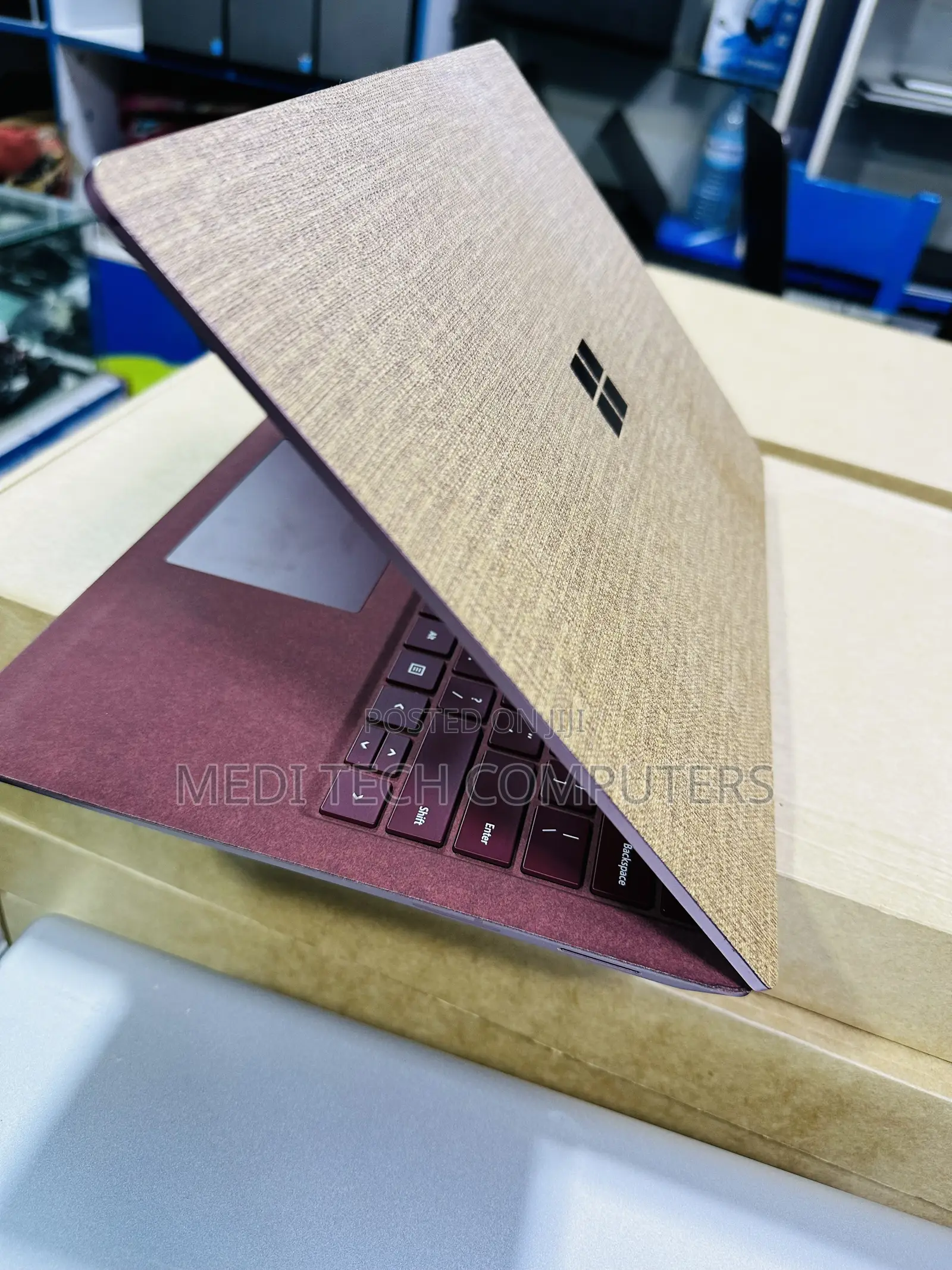 Laptop Microsoft Surface Laptop 2 16GB Intel Core I7 SSD 512GB