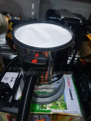 50 Litre Vacuum Cleaner Wet and Cold