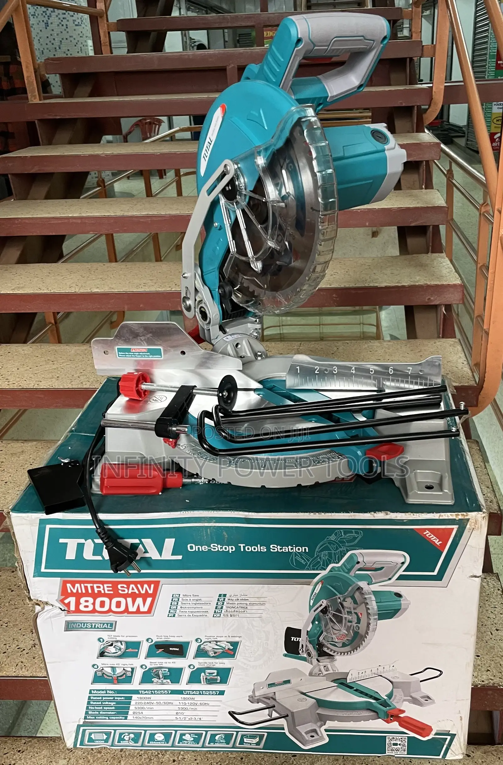 Mitre Saw 1800w