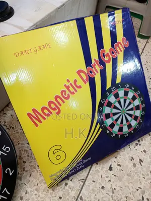 Magnetic Dartgame With 6darts