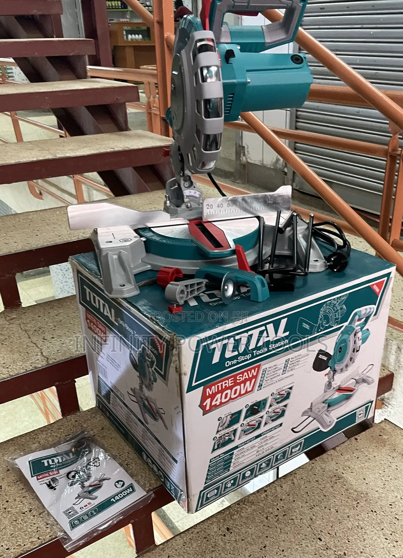 Total Mitre Saw 1400 W