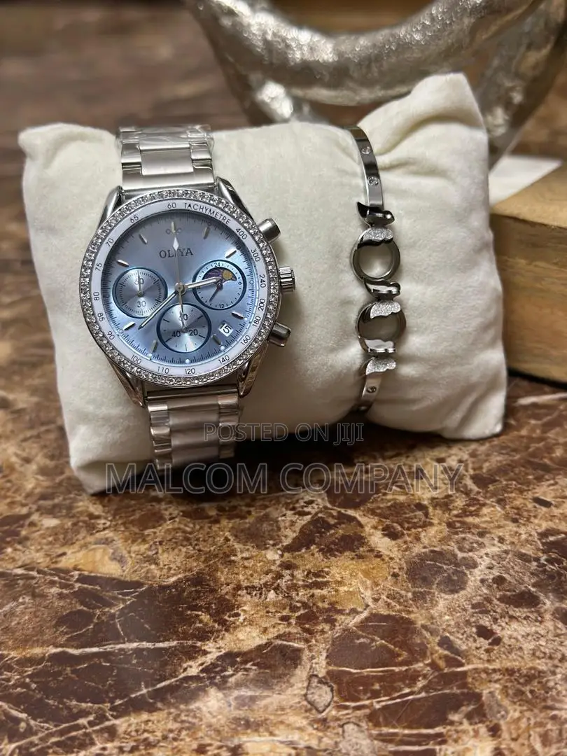 Lady's/ Women's Hand Watches With Bracelet