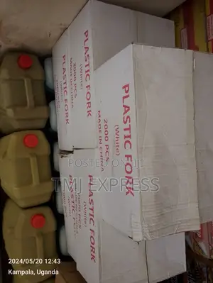 Photo - Plastic Forks Box of 2000 PCS
