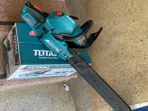 Gasoline Chain Saw 18”