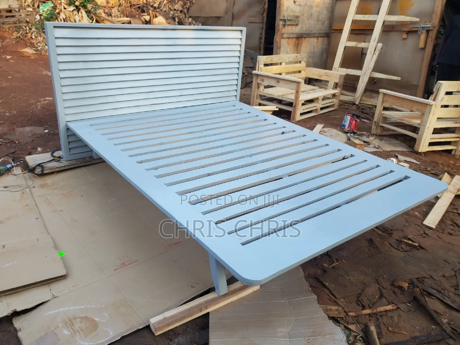 Beds With Art of Pallet and Hardwood