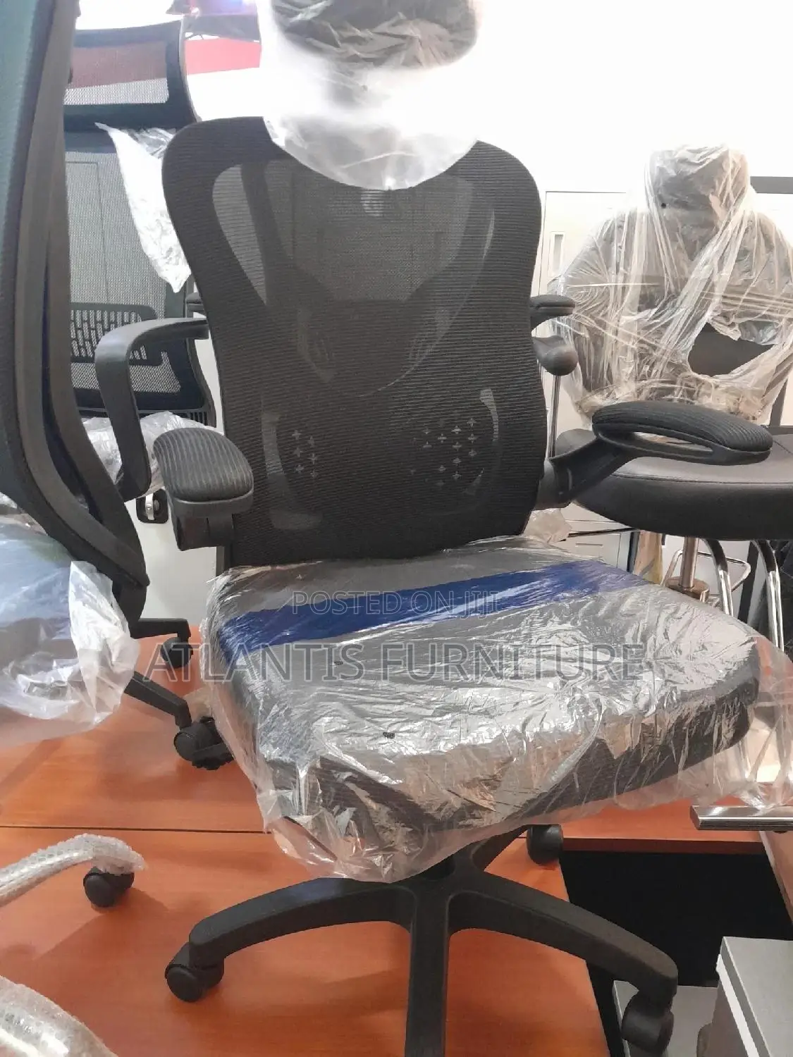 Office Chairs Adjustable Arms