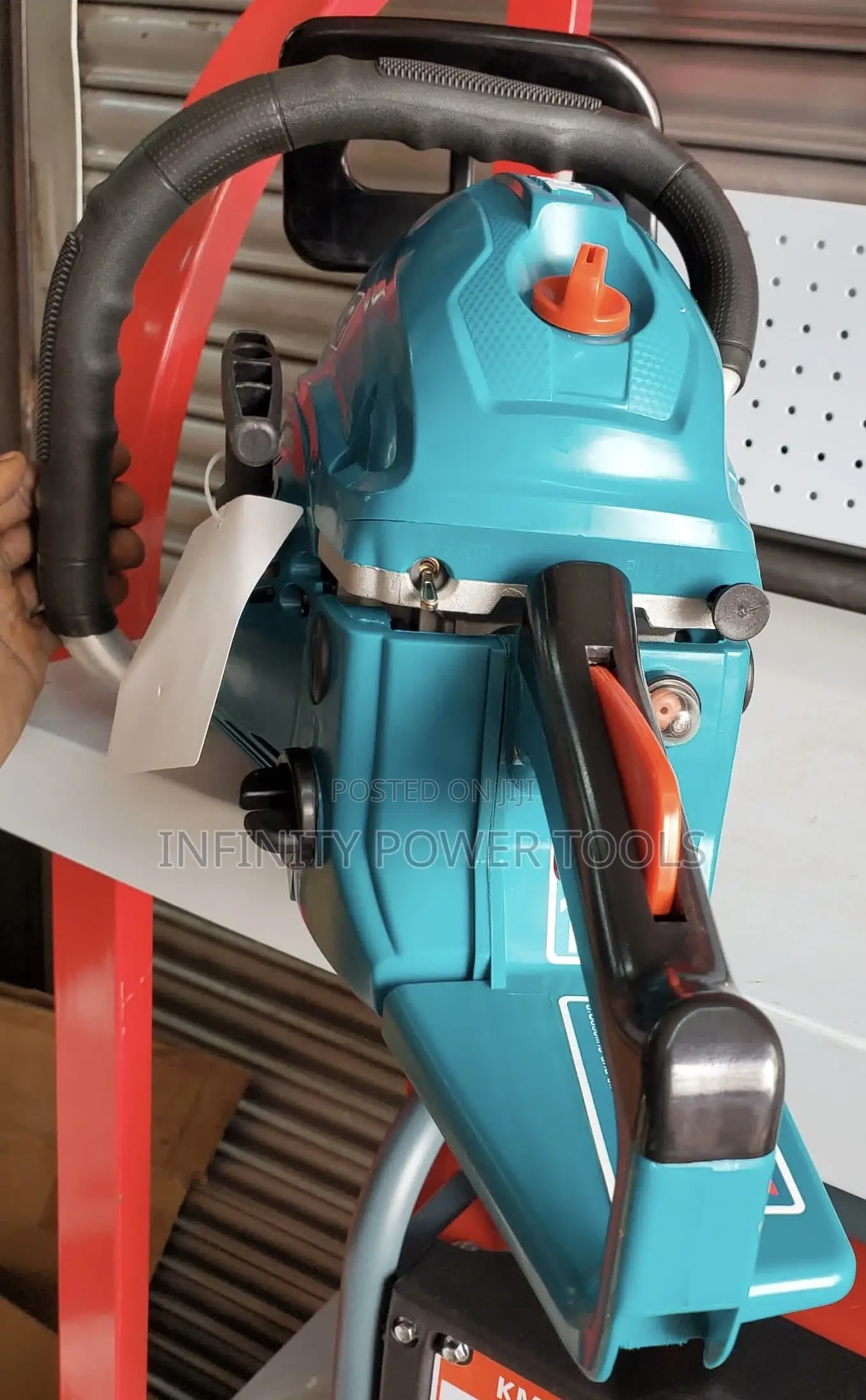 Gasoline Chain Saw Total 18”
