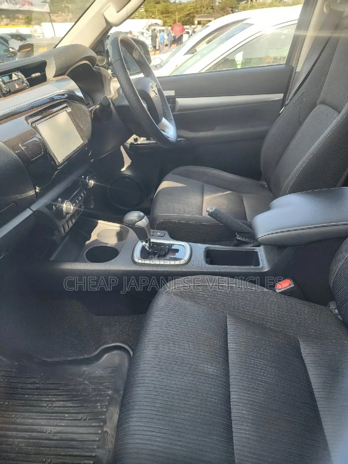 Toyota Hilux 2020 Gray