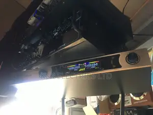 Ak-Q11profressional Wireless Microphone