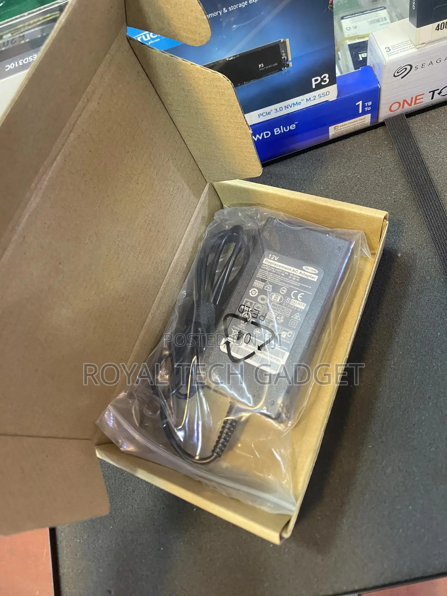 12volts 5 Amps Ac Charger /Adapter Brand New