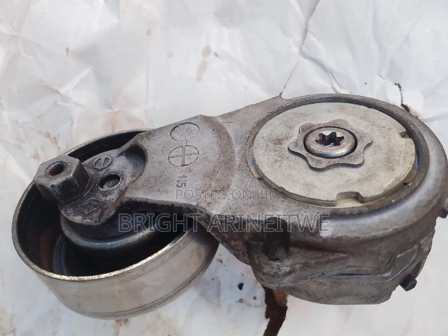 Tensioner for Nissan X-Trail MR20 2010