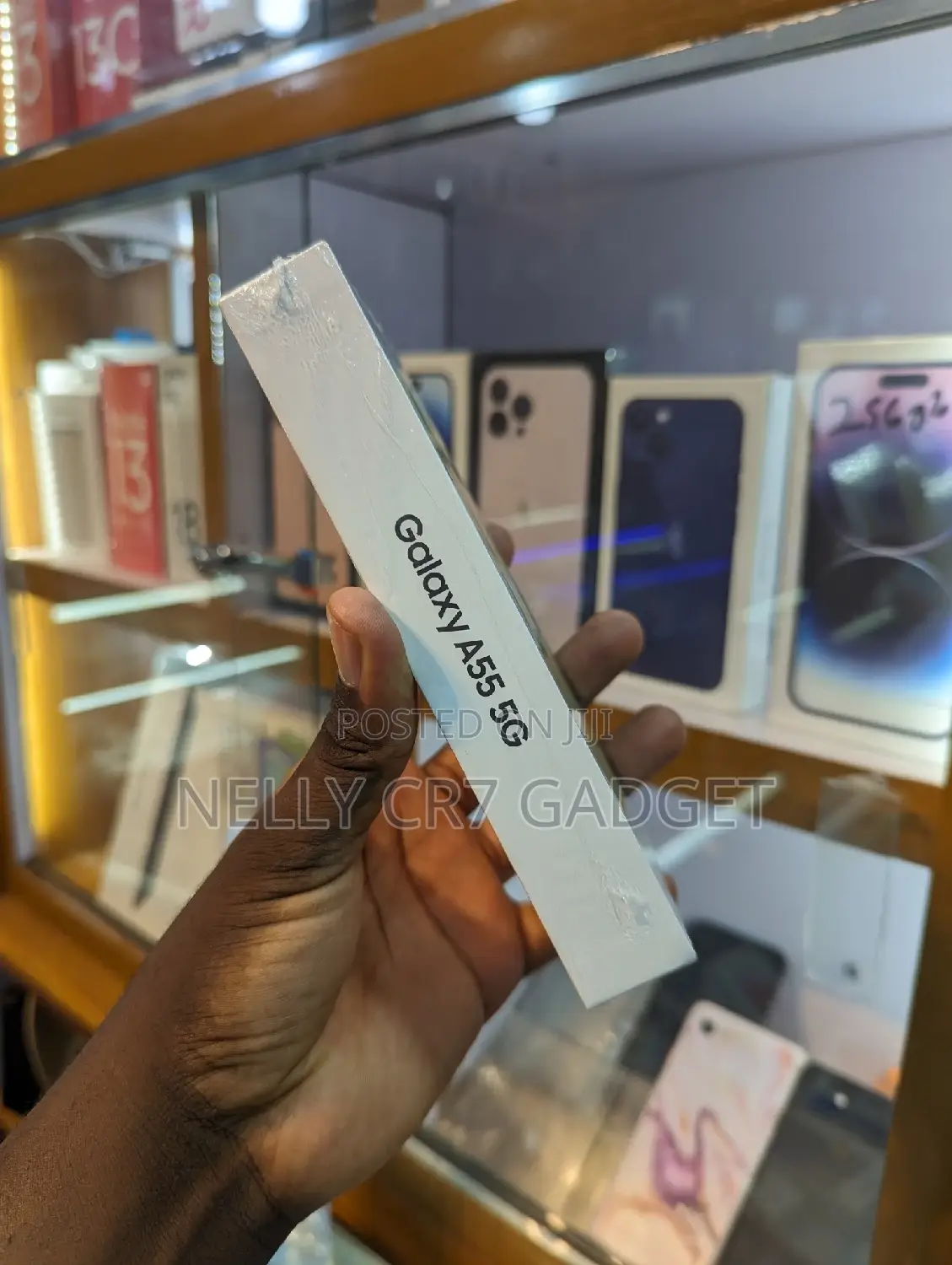 New Samsung Galaxy A55 256 GB Yellow