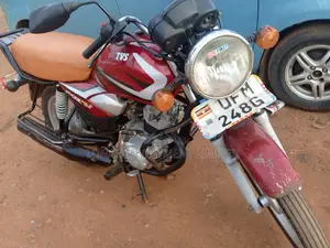 TVS HLX 125 2023 Red