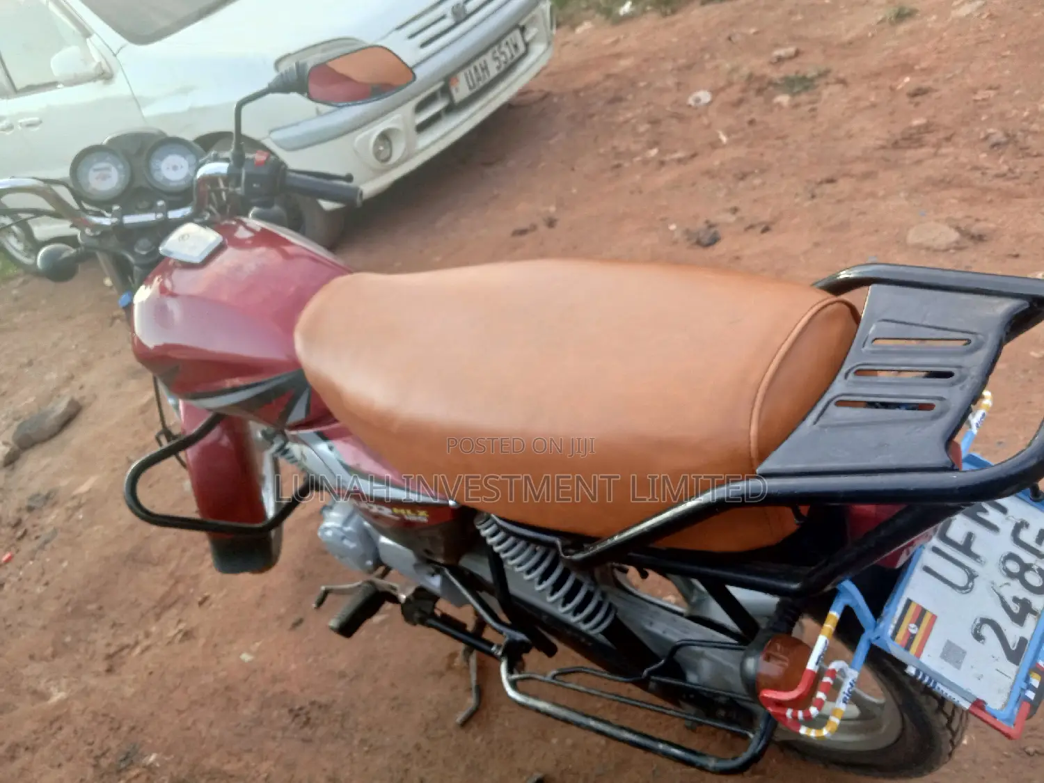 TVS HLX 125 2023 Red