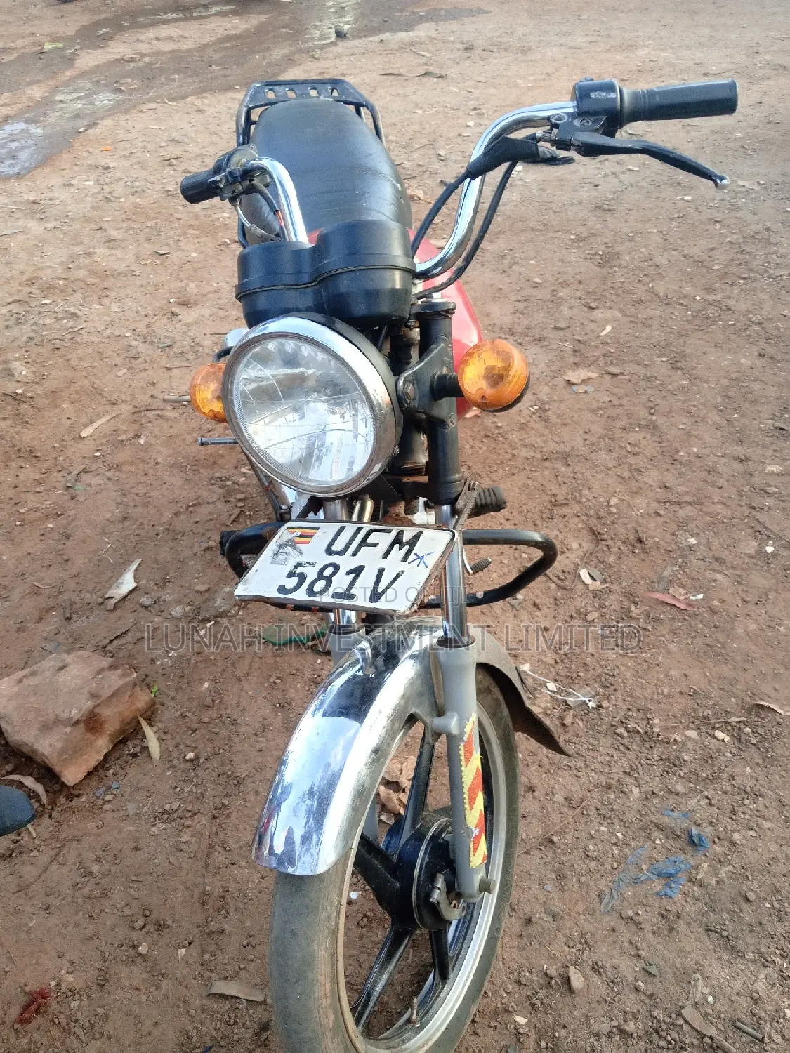 Bajaj Boxer BM100ES 2024 Red