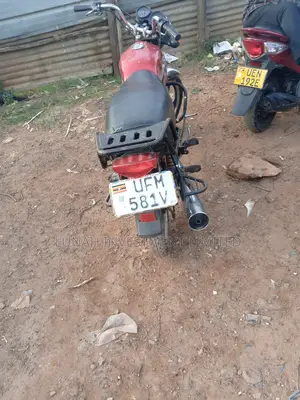 Bajaj Boxer BM100ES 2024 Red