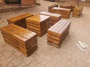 Pallet Bench Seats