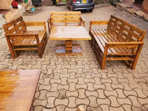 Pallet Chairs for Garden,Restaurant or Bar Etc