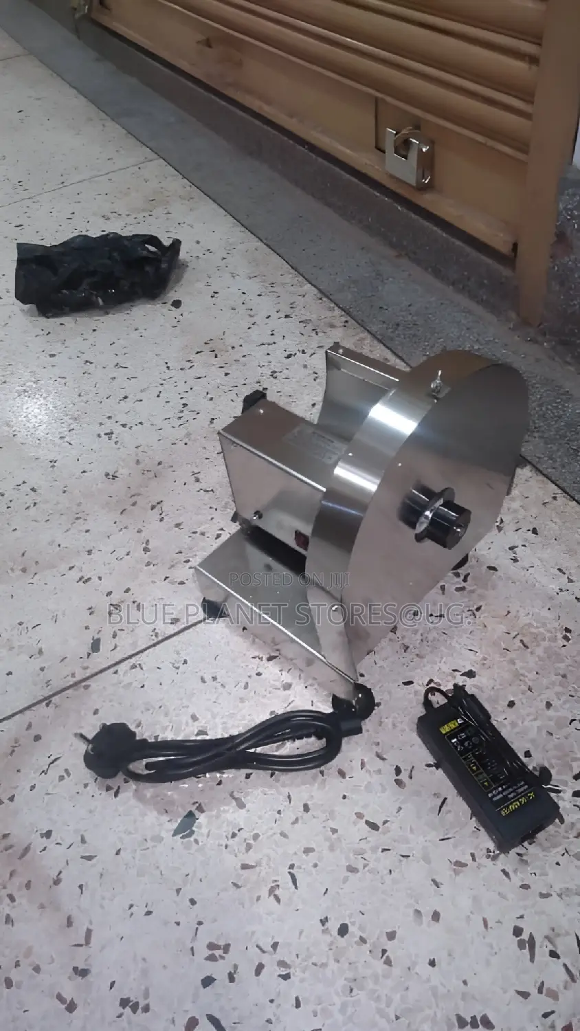 Heavy Duty Electric Vegetable/Potato Crisps Slicer/Cutter.