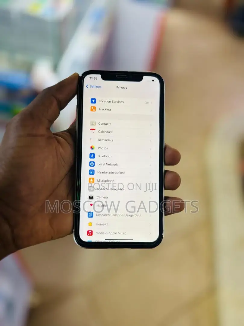 Apple iPhone 11 64 GB White