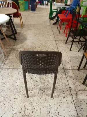 Plastic Restaurant Chair