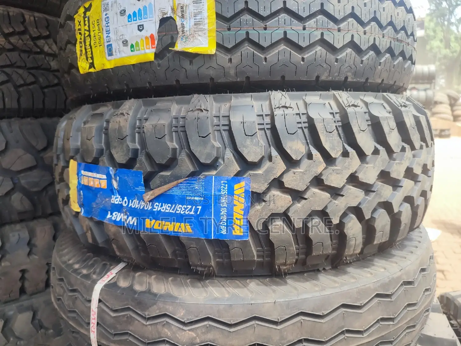 235/75r15 Mt