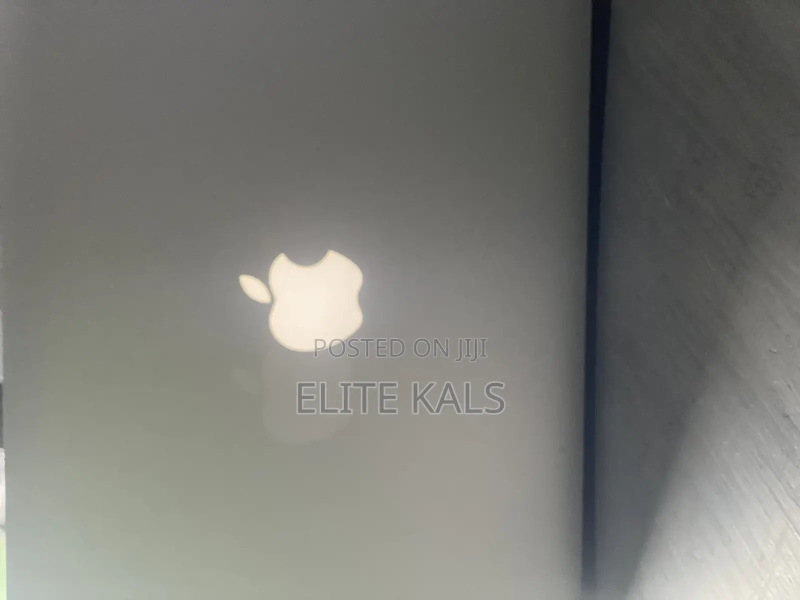 Laptop Apple MacBook Air 2015 4GB Intel Core I5 SSD 128GB