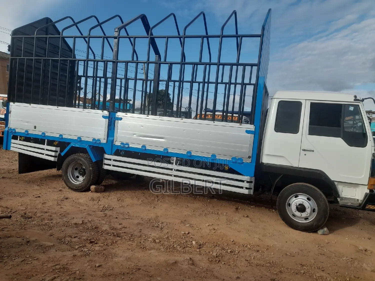 Fuso Fighter Lorry 