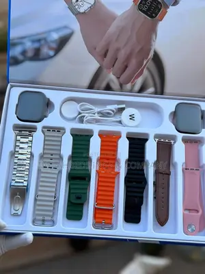 11+ 2 Ultra 2 Smart Watch With 7 Straps Ultra Smart Watch