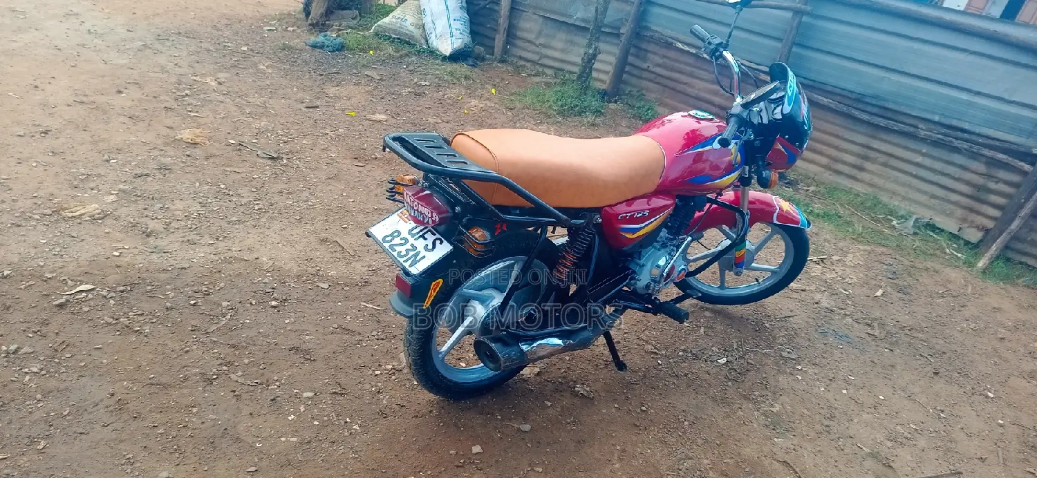 Bajaj CT 110X 2021 Red