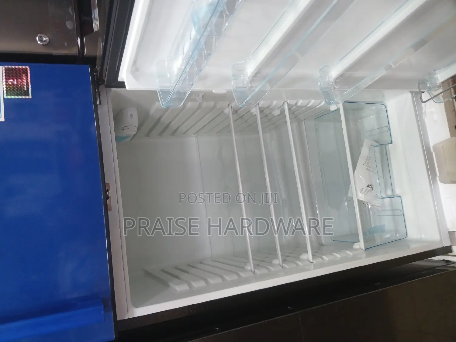 285kwh/Annum ADH Fridge