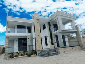 5bdrm Duplex in Fs Properties Ltd, Nakawa for sale
