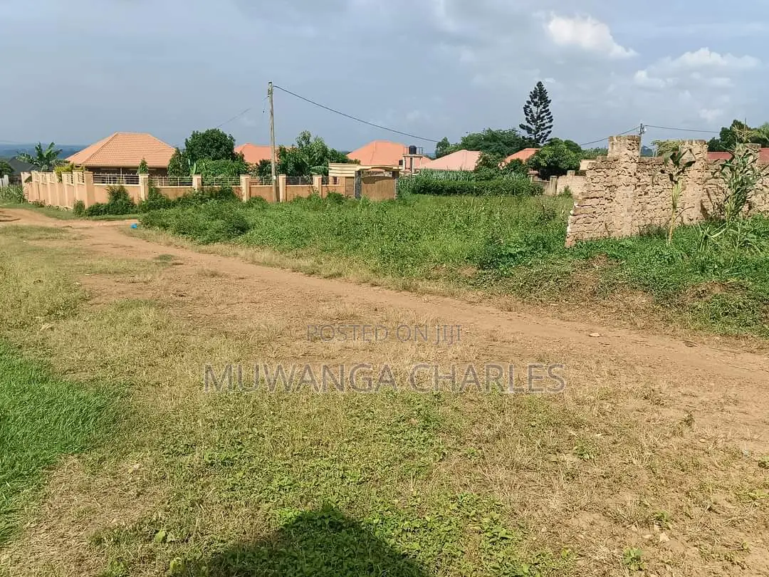 25decimals of Land for Sale at Buwate