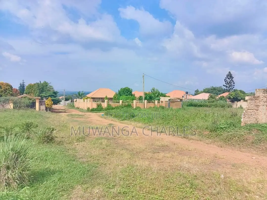 25decimals of Land for Sale at Buwate