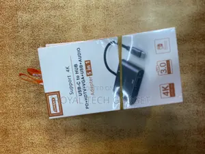 Photo - USB C to Hub 5 in 1 Adapter