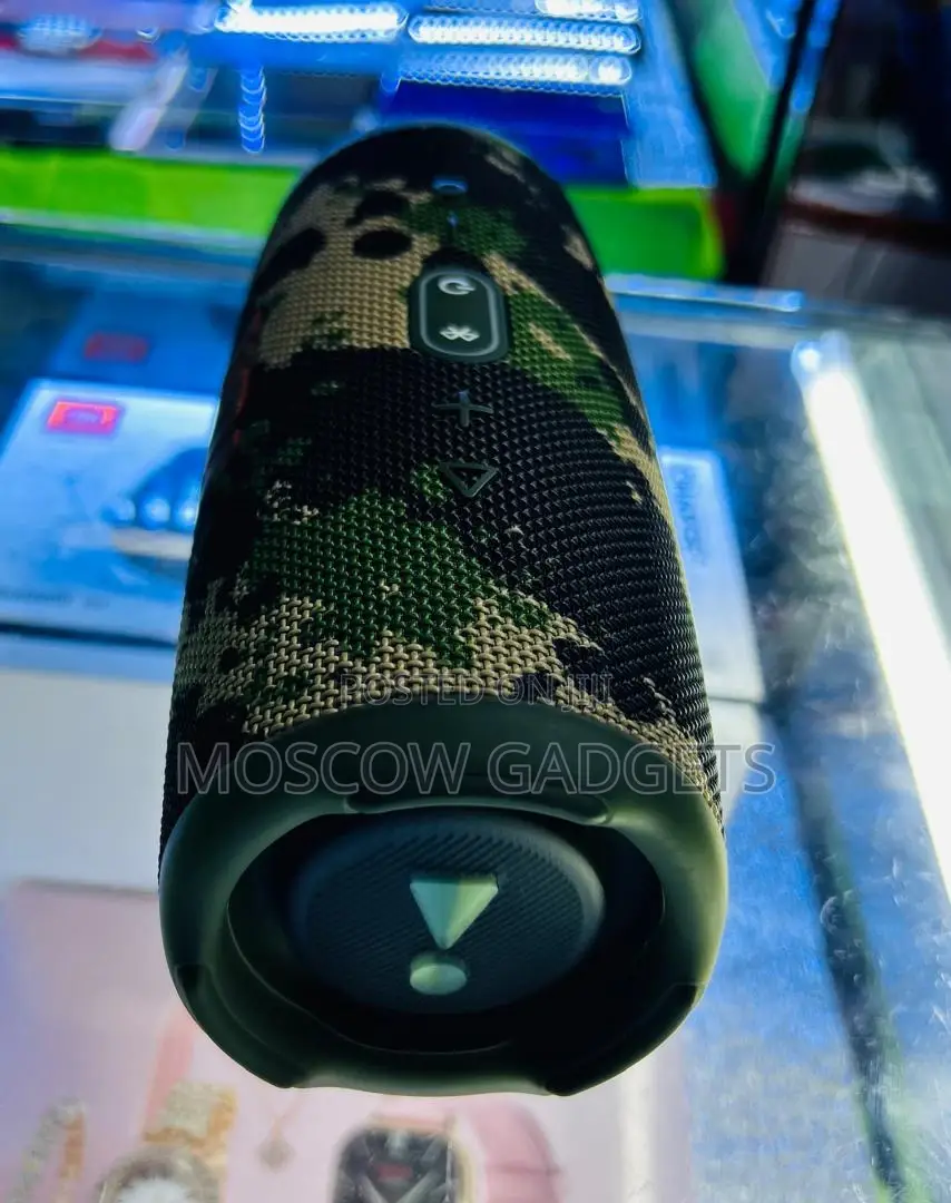 JBL Charge 5