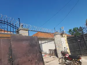 Electric Fence System 100fts by 95fts