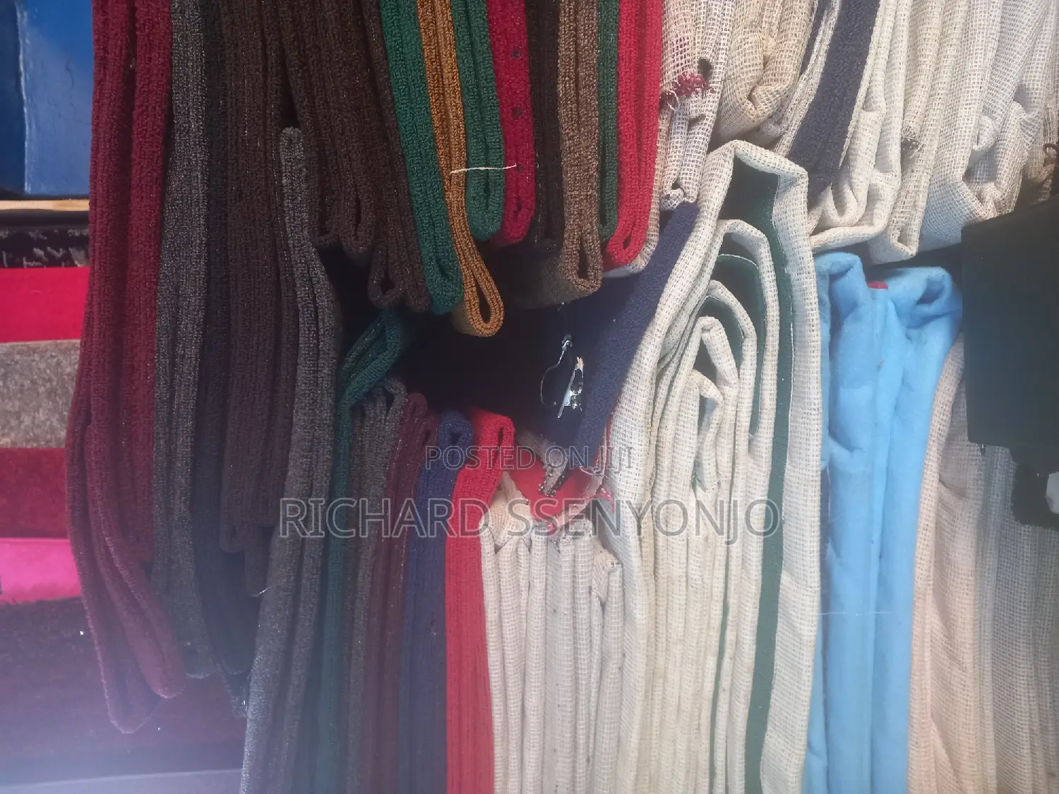 Woolen Carpets in Meters