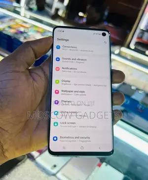 Samsung Galaxy S10 128 GB Blue