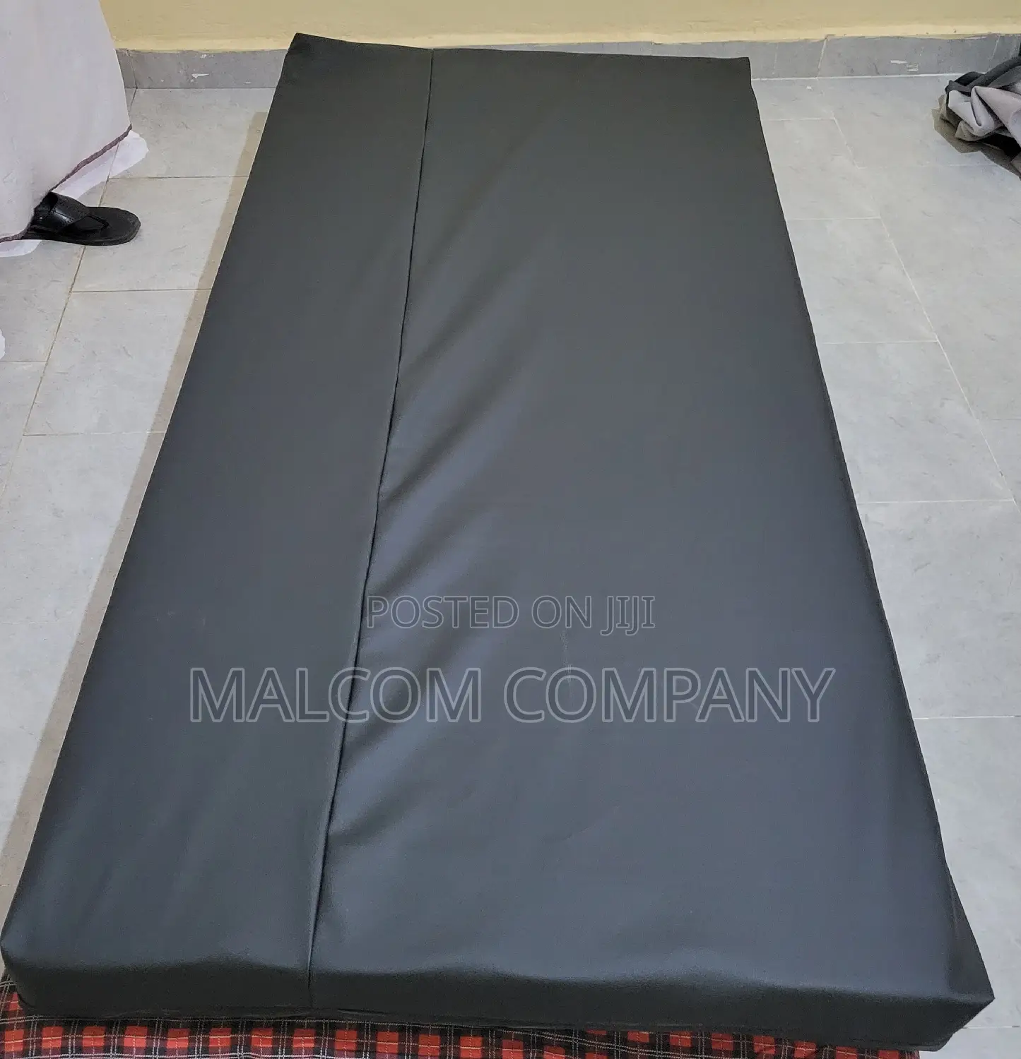 School Mattress With Leather Mattress Cover.