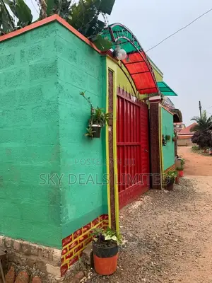 1bdrm Bungalow in Kisaasi, Nakawa for sale