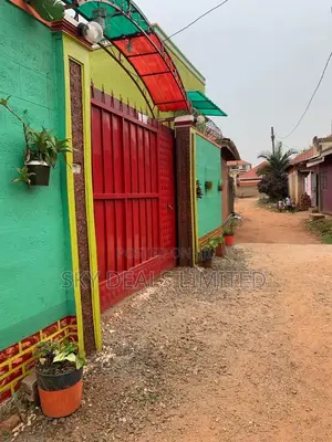 1bdrm Bungalow in Kisaasi, Nakawa for sale