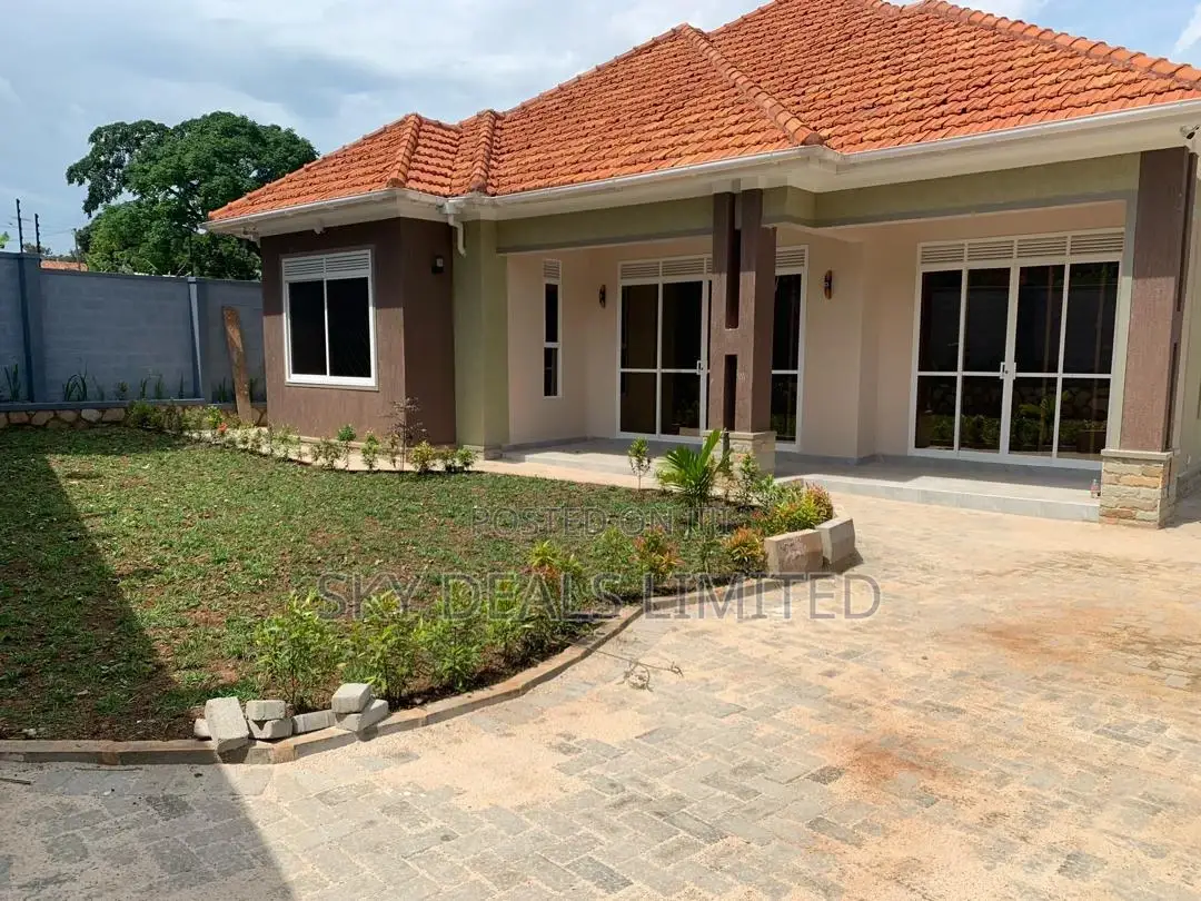 4bdrm Bungalow in Bukooto, Nakawa for sale